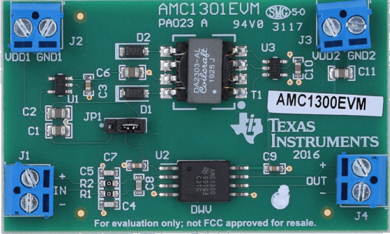  Das AMC1300 EVM mit einem isolierten Transformator.