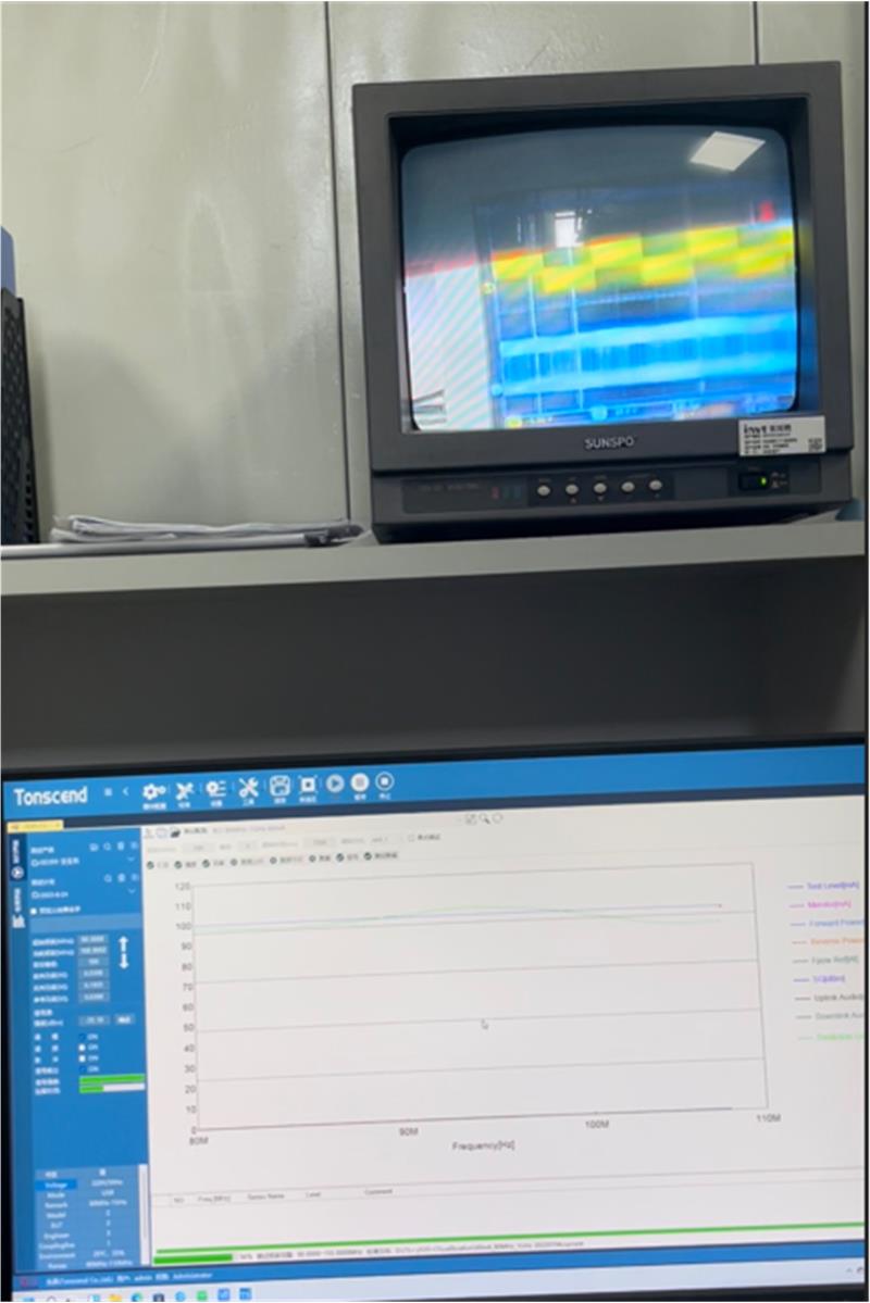  扫描频率 100MHz, UCC23513
                    输出未被影响