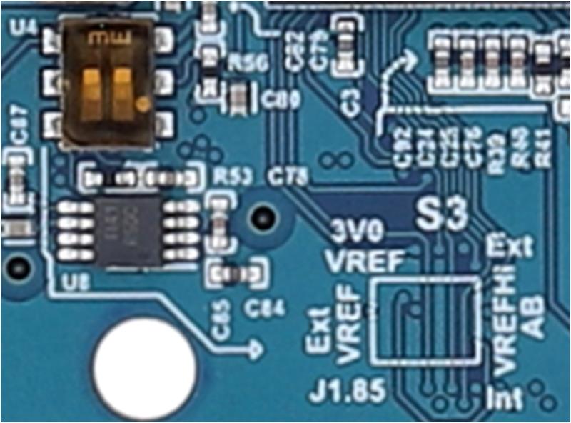 F29H85X-SOM-EVM ADCA/ADCB VREF 模式开关 (S3)